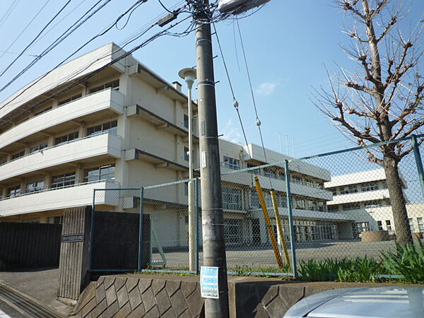 画像20:町田市立成瀬中央小学校（503m）