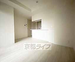 京都地下鉄東西線 二条城前駅 徒歩13分の賃貸マンション 6階1SLDKのリビング/ダイニング