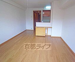 阪急京都本線 西京極駅 徒歩13分の賃貸マンション 2階ワンルームのリビング/ダイニング