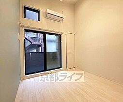 JR山陰本線 花園駅 徒歩5分の賃貸アパート 1階1Kのリビング/ダイニング