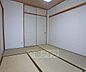 リビング/ダイニング：和室です。