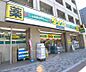 周辺：ダックス堀川今出川店まで250m 堀川今出川の北 大通り沿いで通いやすいですよー