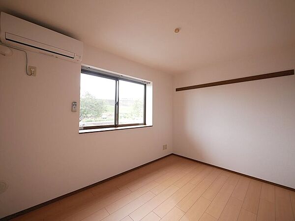 apartment 茨城県日立市森山町３丁目
地図を見る