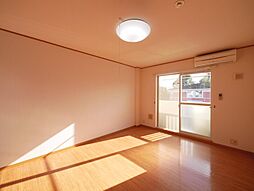 グランノヴァ 201 2階1Kのリビング/ダイニング