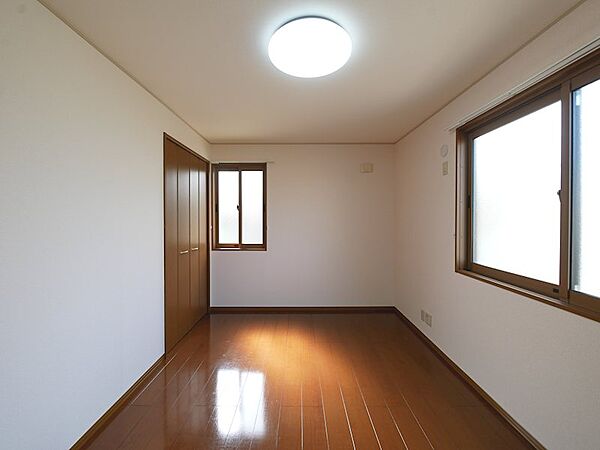 apartment 茨城県高萩市本町２丁目
本町の賃貸情報を見る
物件地図