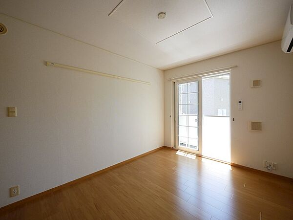 apartment 茨城県日立市東多賀町４丁目
地図を見る