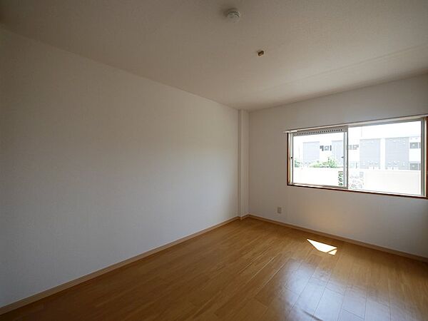 apartment 茨城県日立市大久保町５丁目
地図を見る