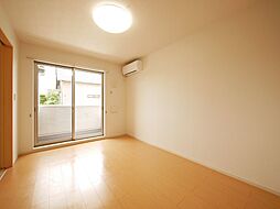 パティオスカイVIII 101 1階1SKのリビング/ダイニング