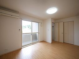 アンプティシャン 102 1階1LDKのリビング/ダイニング