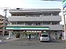 周辺：ファミリーマート 市川湊新田二丁目店（297m）