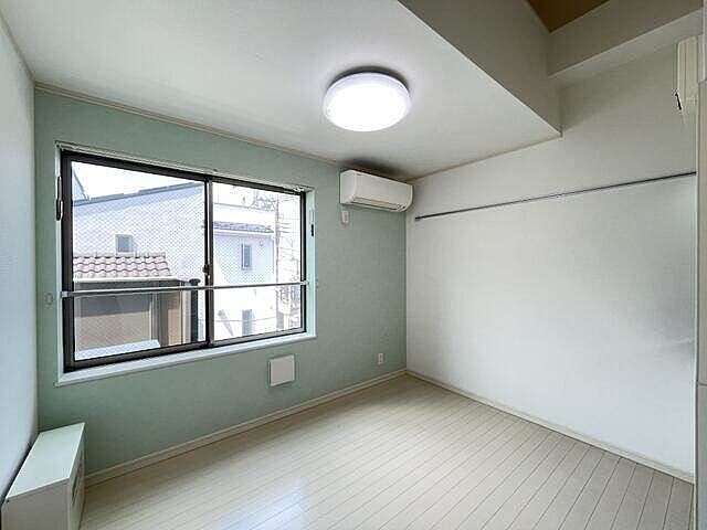 寝室