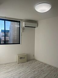 東武伊勢崎線 西新井駅 徒歩10分の賃貸アパート 1階1Kのリビング/ダイニング