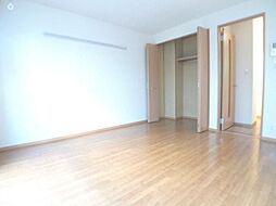 ノーブル富里 202 2階1Kのリビング/ダイニング