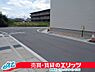 その他：前面道路です。JR稲枝駅や小学校に繋がります。