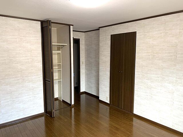 洋室 彦根市戸賀町