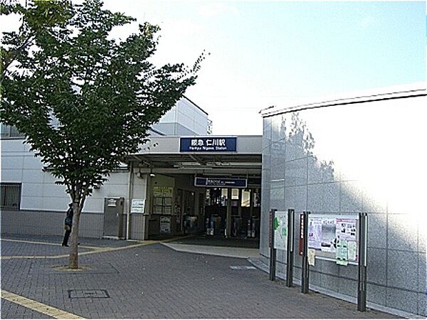画像27:仁川駅(阪急 今津線) 238m