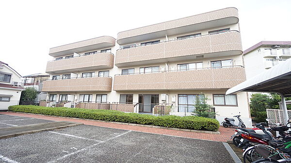 サンセリテ宝塚 ｜兵庫県宝塚市安倉南2丁目(賃貸マンション3LDK・2階・65.05㎡)の写真 その1