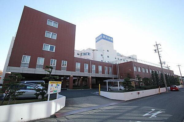 画像24:医療法人親和会富田病院 329m