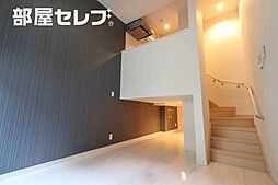 カーサ・フィオーレR 1階1Kのリビング/ダイニング