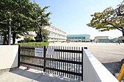 大治町立大治小学校 428m