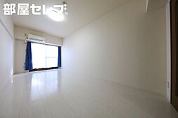 クレセール・サン 5階1Kのリビング/ダイニング