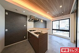 CrossRoad SasashimaLive 3階1LDKのリビング/ダイニング