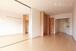 プリムローズ 1階1LDKのリビング/ダイニング