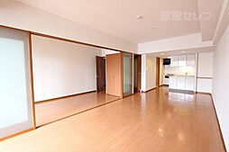 グラン・アベニュー名駅 13階2LDKのリビング/ダイニング