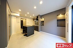 グランメゾン屋形 1階ワンルームのリビング/ダイニング