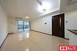 ダイアパレス三の丸西 2階2LDKのリビング/ダイニング