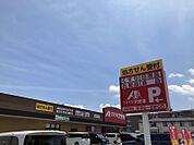 名古屋二女子郵便局 107m