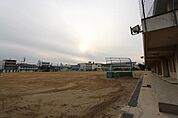 名古屋市立豊国中学校 222m