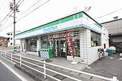 ファミリーマート大治西條店 136m
