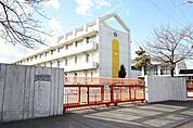 清須市立桃栄小学校 715m