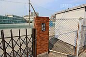 栄生小学校 323m