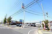 ローソン名古屋西インター店 785m