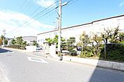 愛知県立松蔭高校 1196m