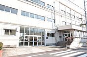 名古屋市立戸田小学校 485m