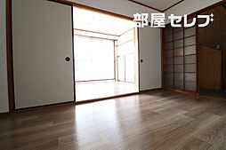 第2オーシャンビル 5階3DKのリビング/ダイニング