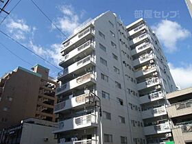 石町マンション  ｜ 愛知県名古屋市東区泉1丁目5-22（賃貸マンション2LDK・9階・70.08㎡） その1