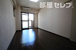 ハイツ丸の内 5階1Kのリビング/ダイニング