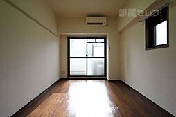 サウスパークイズミ 1階1Kのリビング/ダイニング