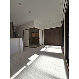 マーブルアサイ 5階2LDKのリビング/ダイニング