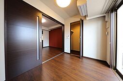 ロイヤルスクエア徳川 5階1LDKのリビング/ダイニング