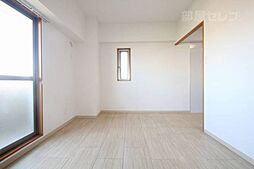 エスト荒子 2階1LDKのリビング/ダイニング