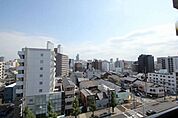 ※802号室内装写真参照