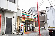 セブンイレブン名古屋徳川2丁目店 101m