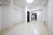 明るいお部屋です