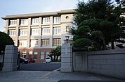 愛知県立旭丘高校 1108m