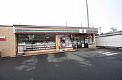 セブンイレブン名古屋栄生1丁目店 241m